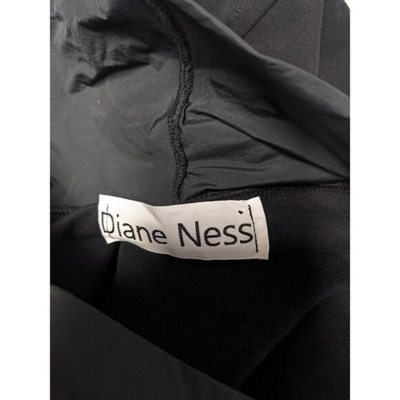 New Diane Ness Womens Size Medium Cowl Neck Crop Top Black Long Sleeves NWT - Picture 6 of 7